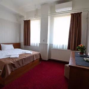  Hotel Nepliget